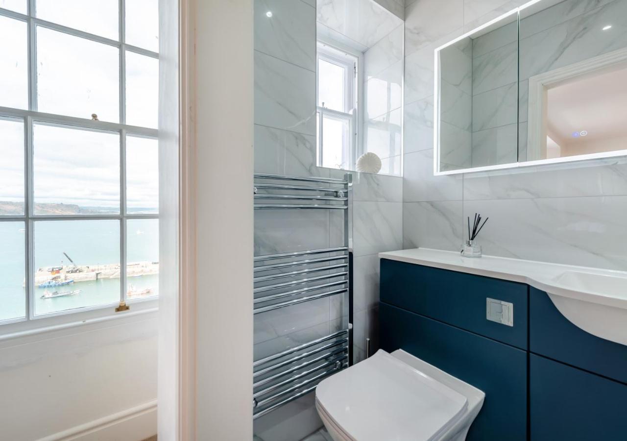 Clifton House Vila Tenby Exterior foto