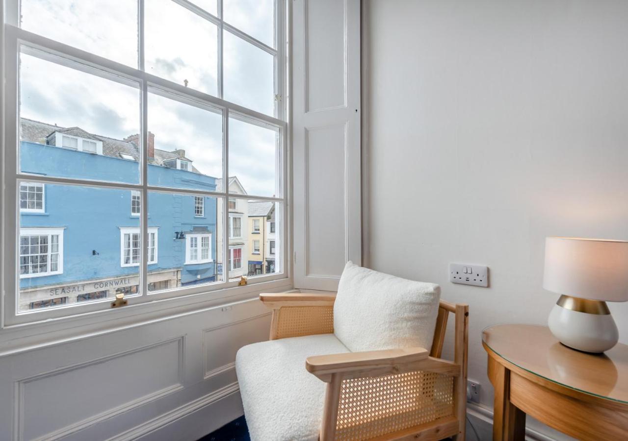 Clifton House Vila Tenby Exterior foto